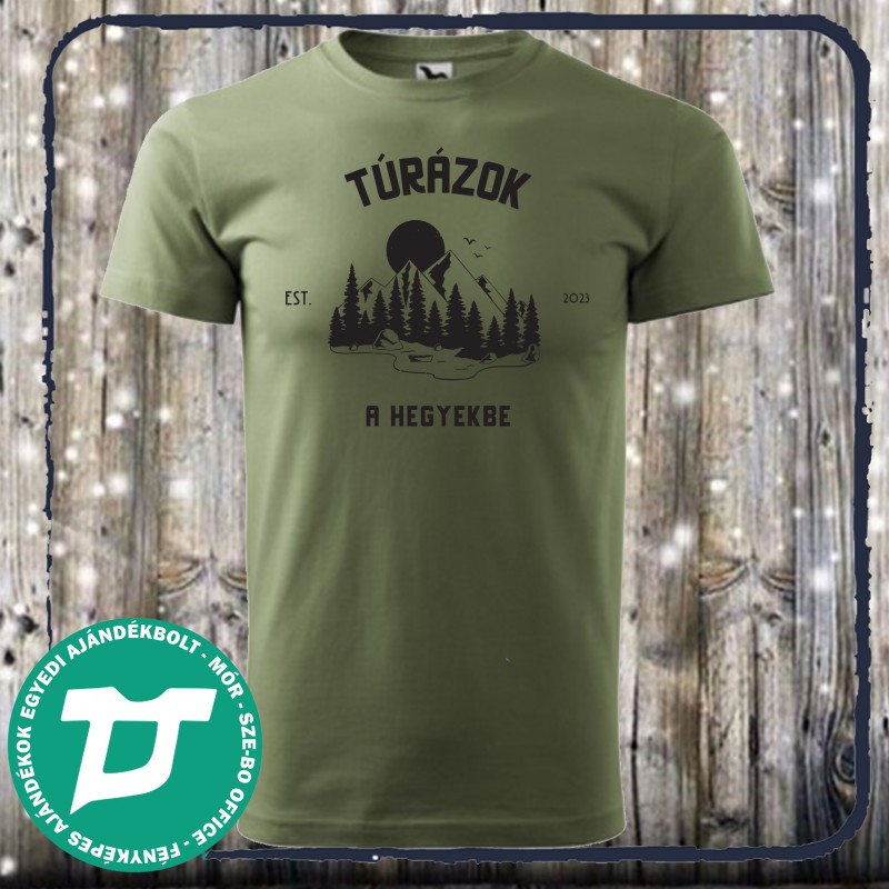 Túrázok a hegyekbe