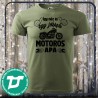 Így néz ki egy jóképű motoros