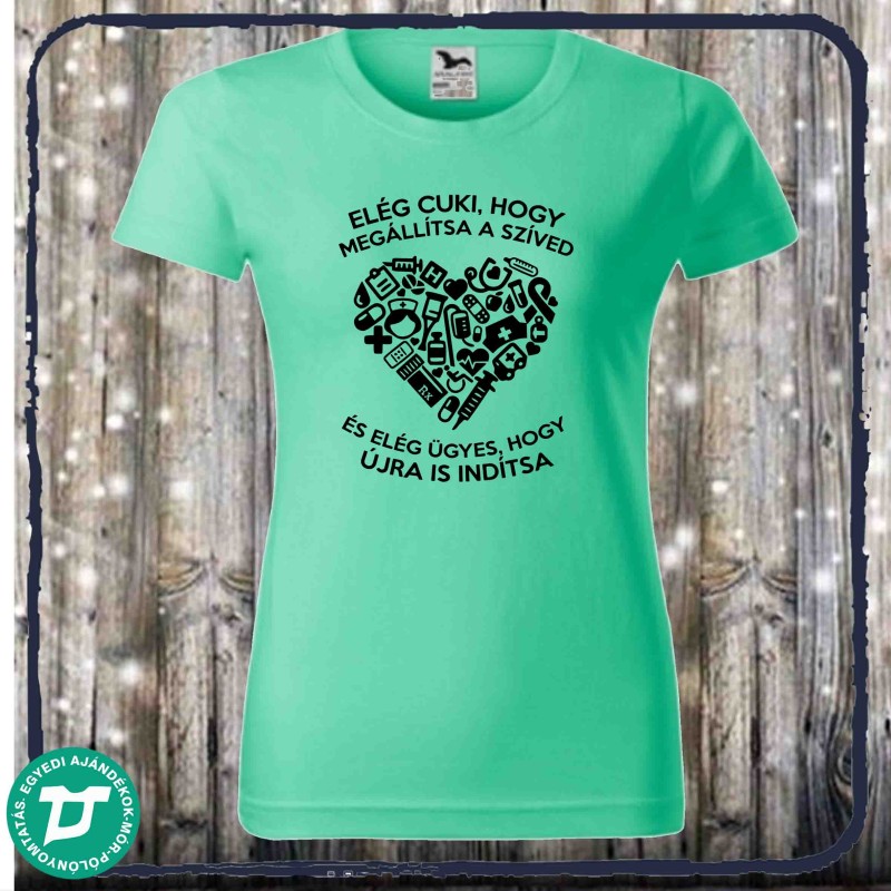 Elég cuki,hogy megállítsa a szíved