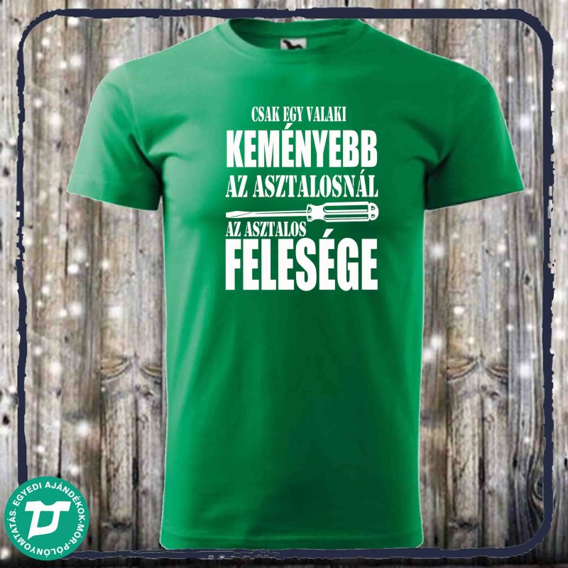 Asztalos felesége